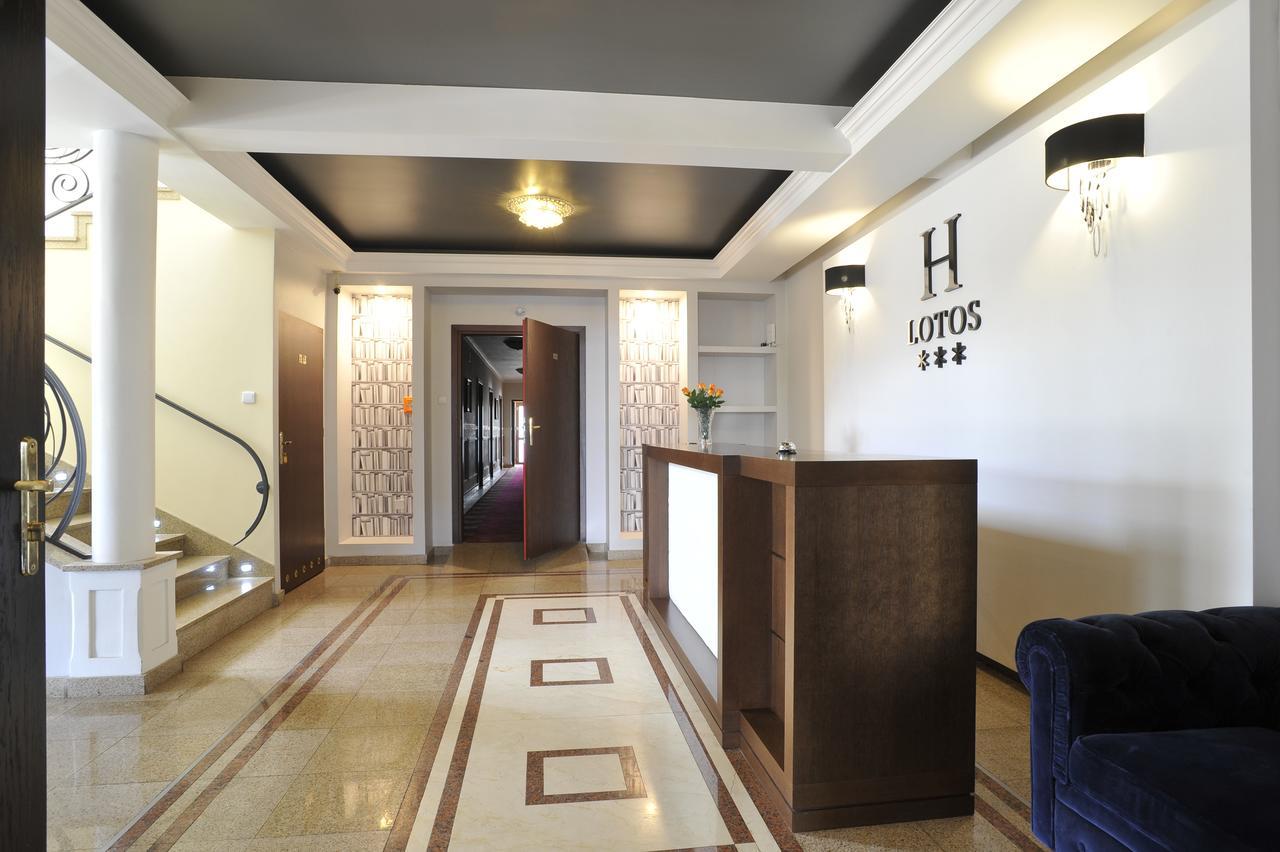 Hotel Lotos Woskrzenice Duze Exteriör bild