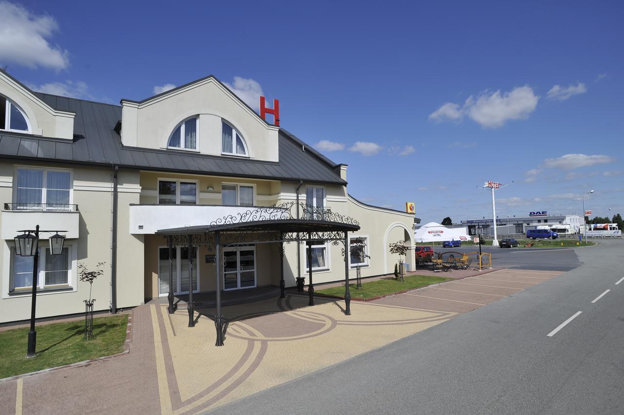 Hotel Lotos Woskrzenice Duze Exteriör bild